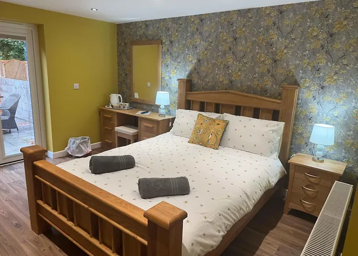 Worship Farm Accommodation Redhill 